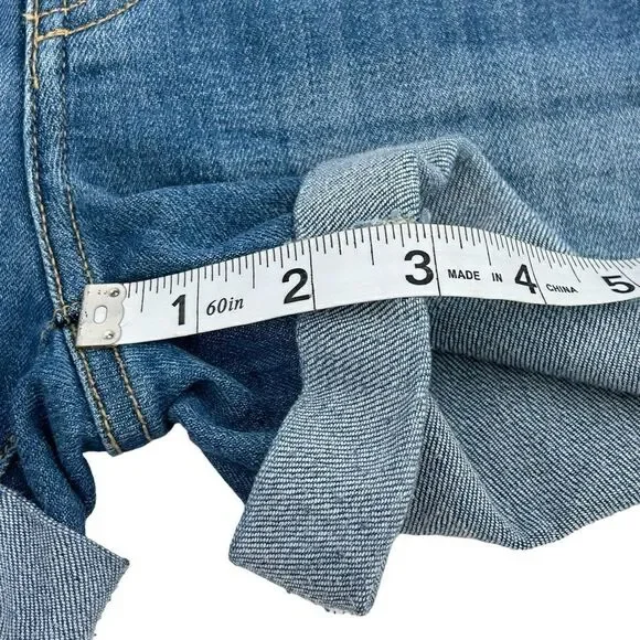 Kancan high rise hem detail jean shorts size large - Picture 3 of 7